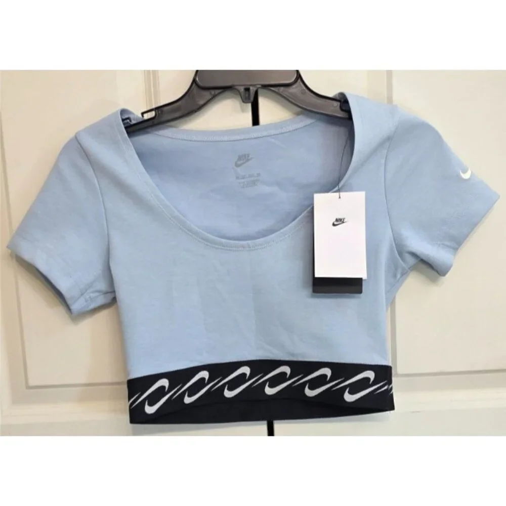 Nike Women's Light‎ Blue Short Sleeve Crop Top Logo Elastic Band XS